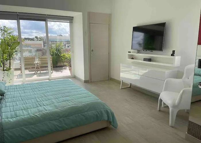 Penthouse On 5av! Private Pool! Rooftop With Ocean View